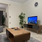 City Center Chic: Modern 2Br With Ultimate Comfort